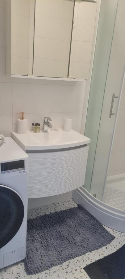 Elena - Studio Apartman Ičići 外观 照片